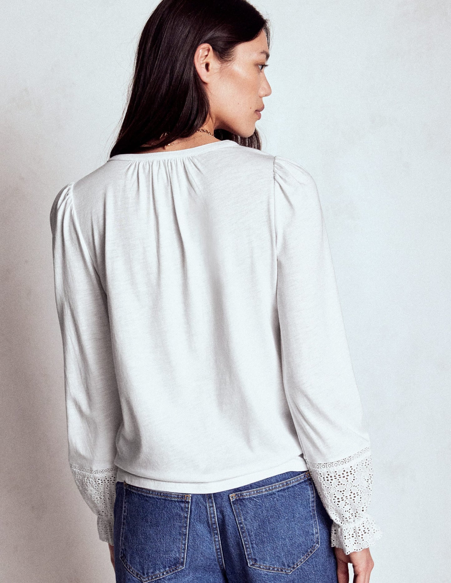 Pippa Broderie Jersey Shirt-White